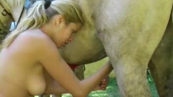 Chick groans as she takes the stud's massive dick into her pussy