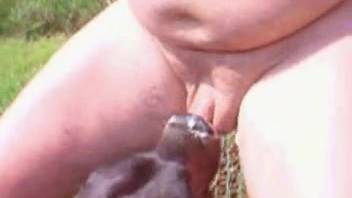 Guy with a smooth shaft receives oral from a bovine or whatever
